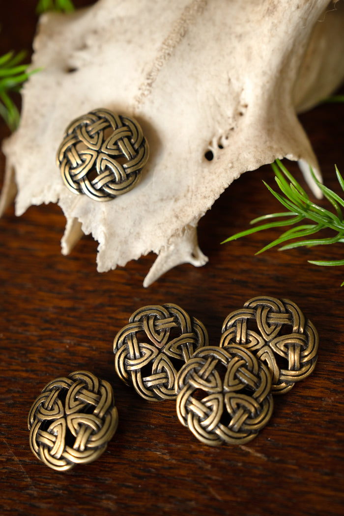 Celtic buttons Tara, set of 5 pieces, brass