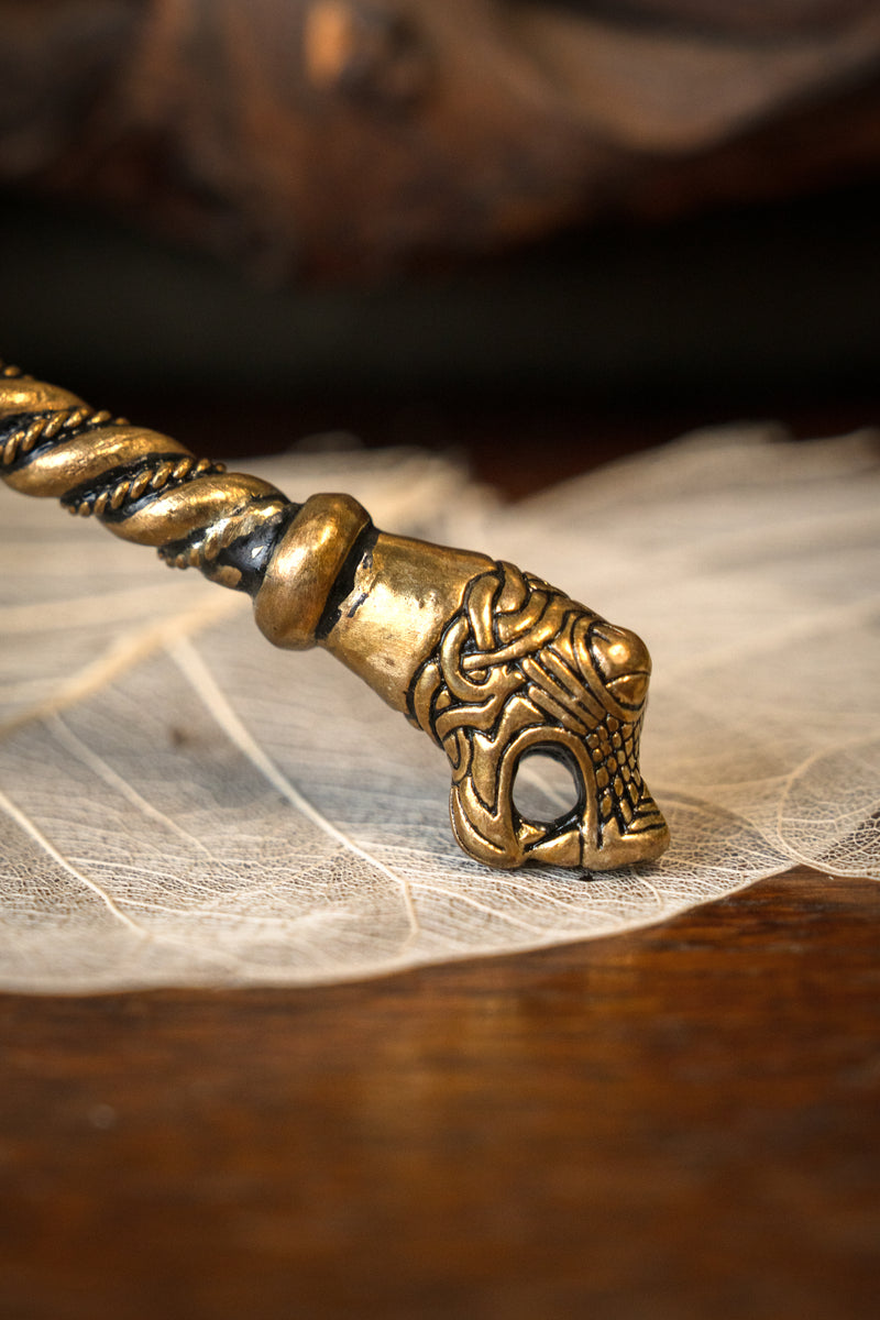 Torque vikingo Oseberg, bronce