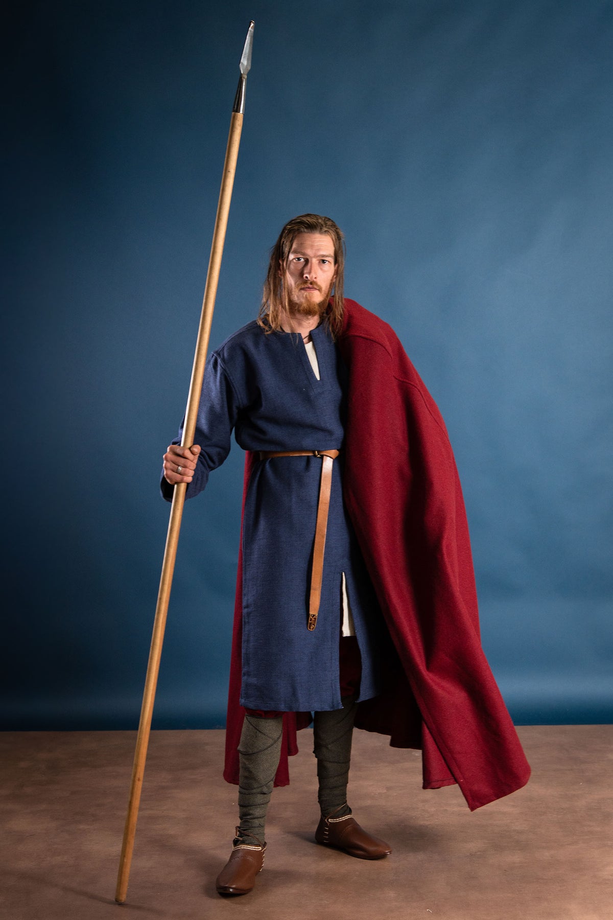 Medieval cloak Karen red, wool mix