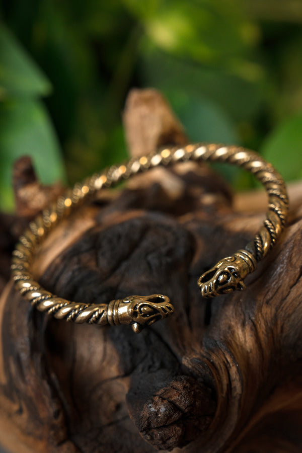 Viking bracelet with wolf heads, bronze