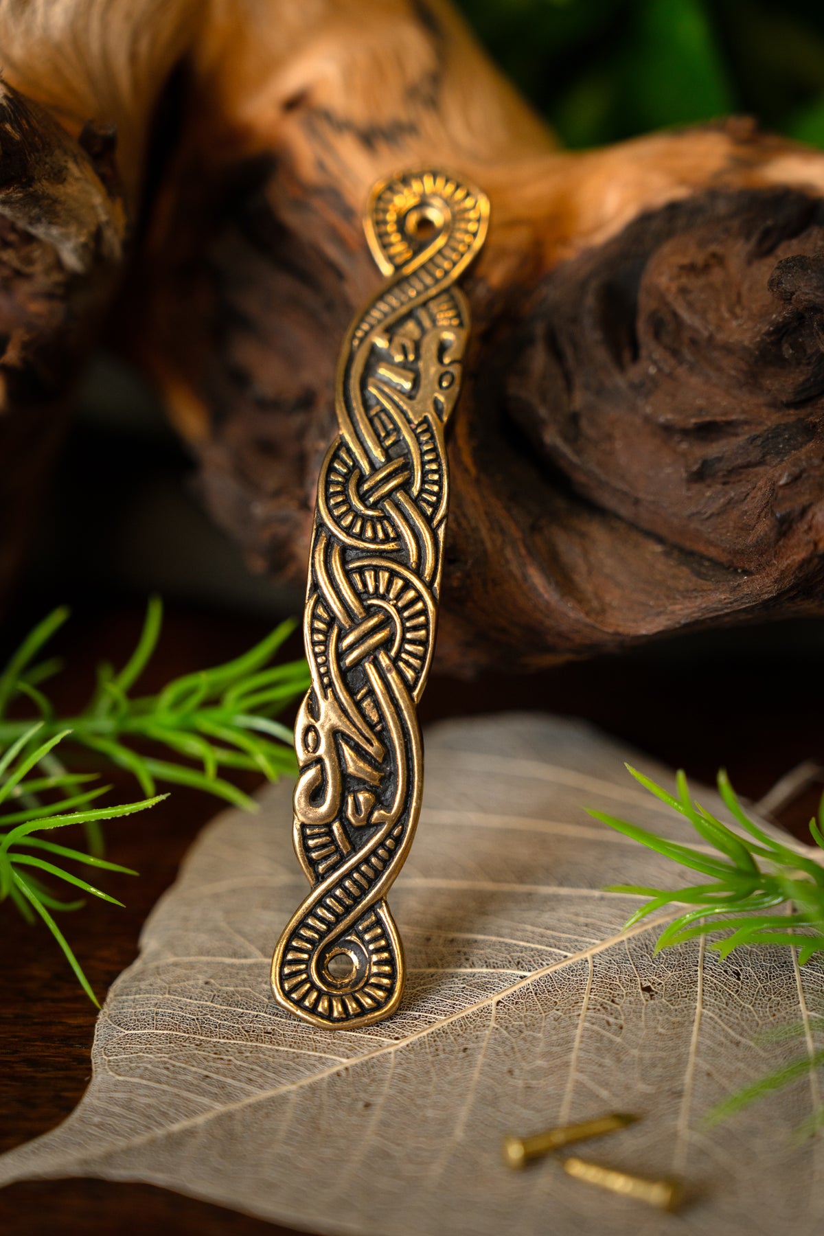 Viking scabbard fitting