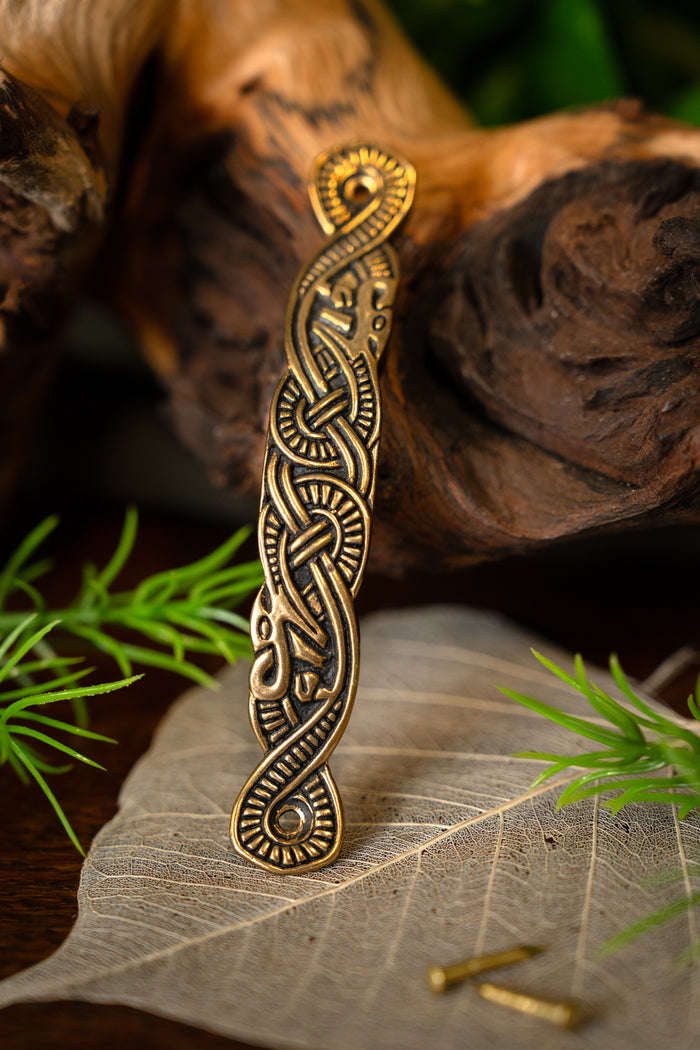 Viking scabbard fitting