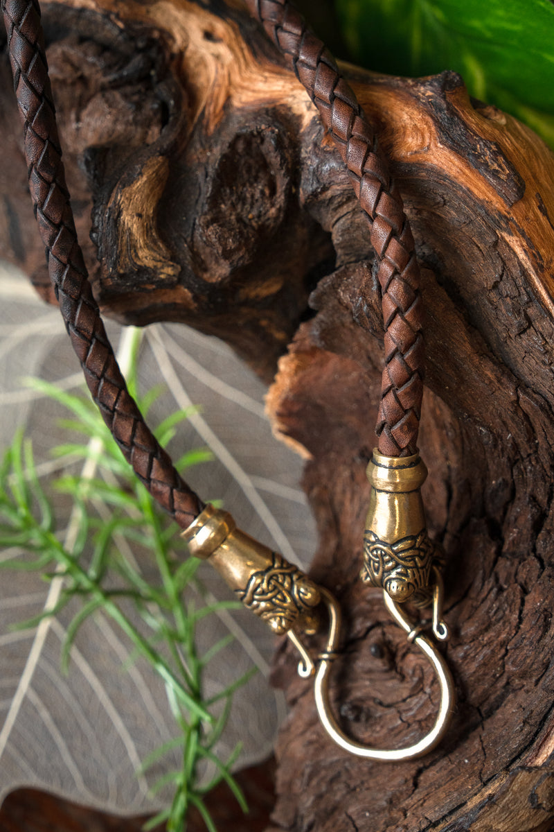 Wikiński naszyjnik Oseberg, brązowy, skóra