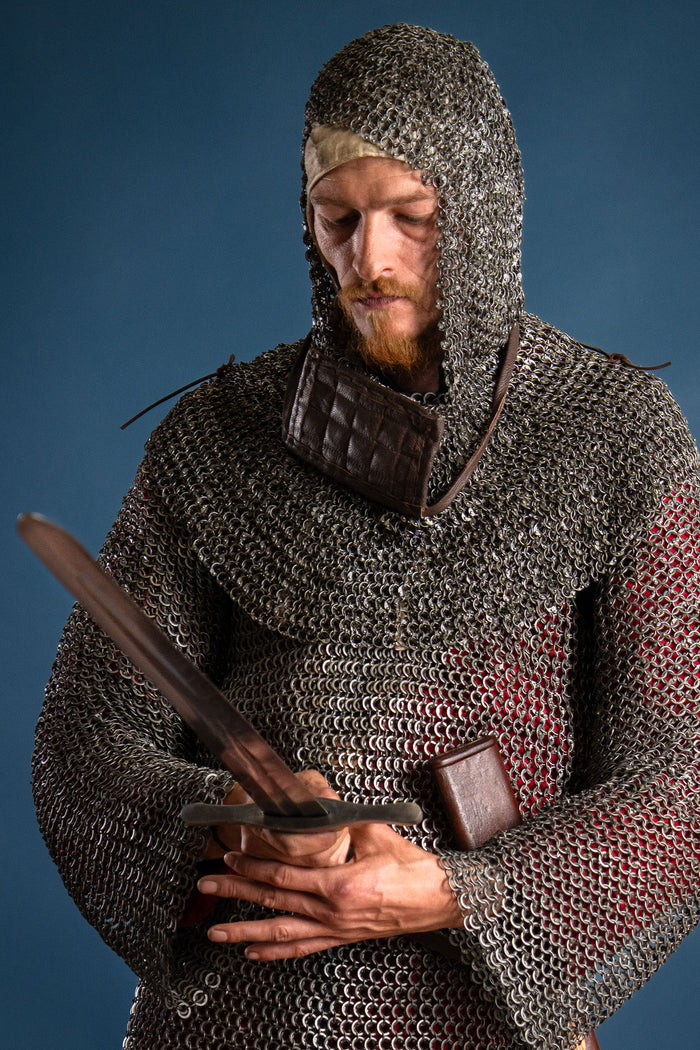 Chainmail coif with square ventail, round rings riveted, 8 mm
