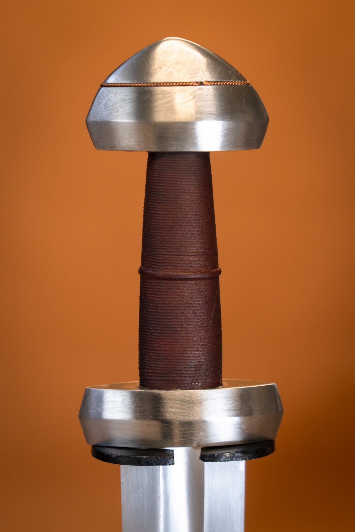 Viking sword type H, semi-sharp