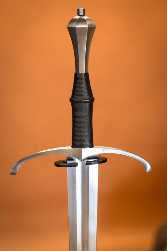 Towton bastard sword, semi-sharp