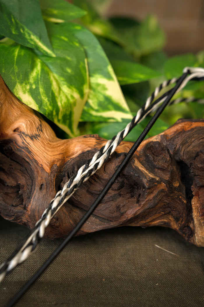Extra bowstring for Marksman longbow, 70"