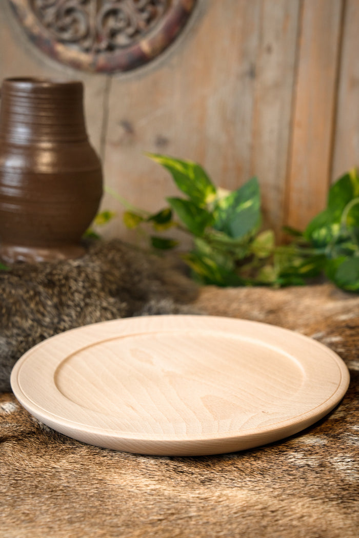 Wooden plate 24 cm