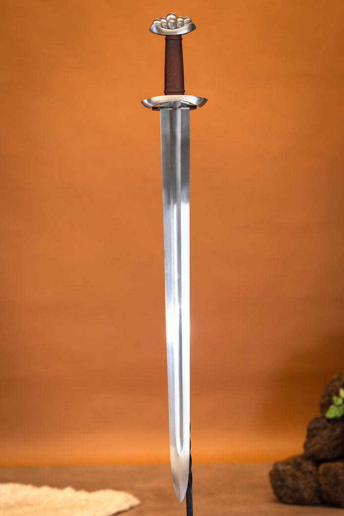 Viking sword Petersen type S, semi-sharp