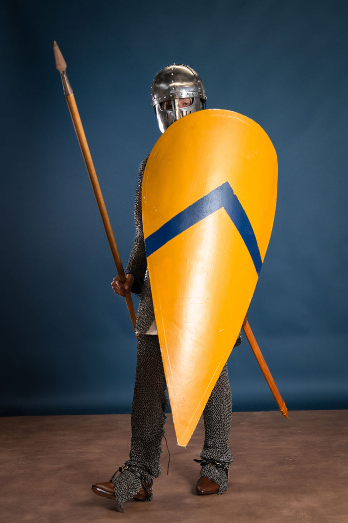 Norman kite shield, unpainted