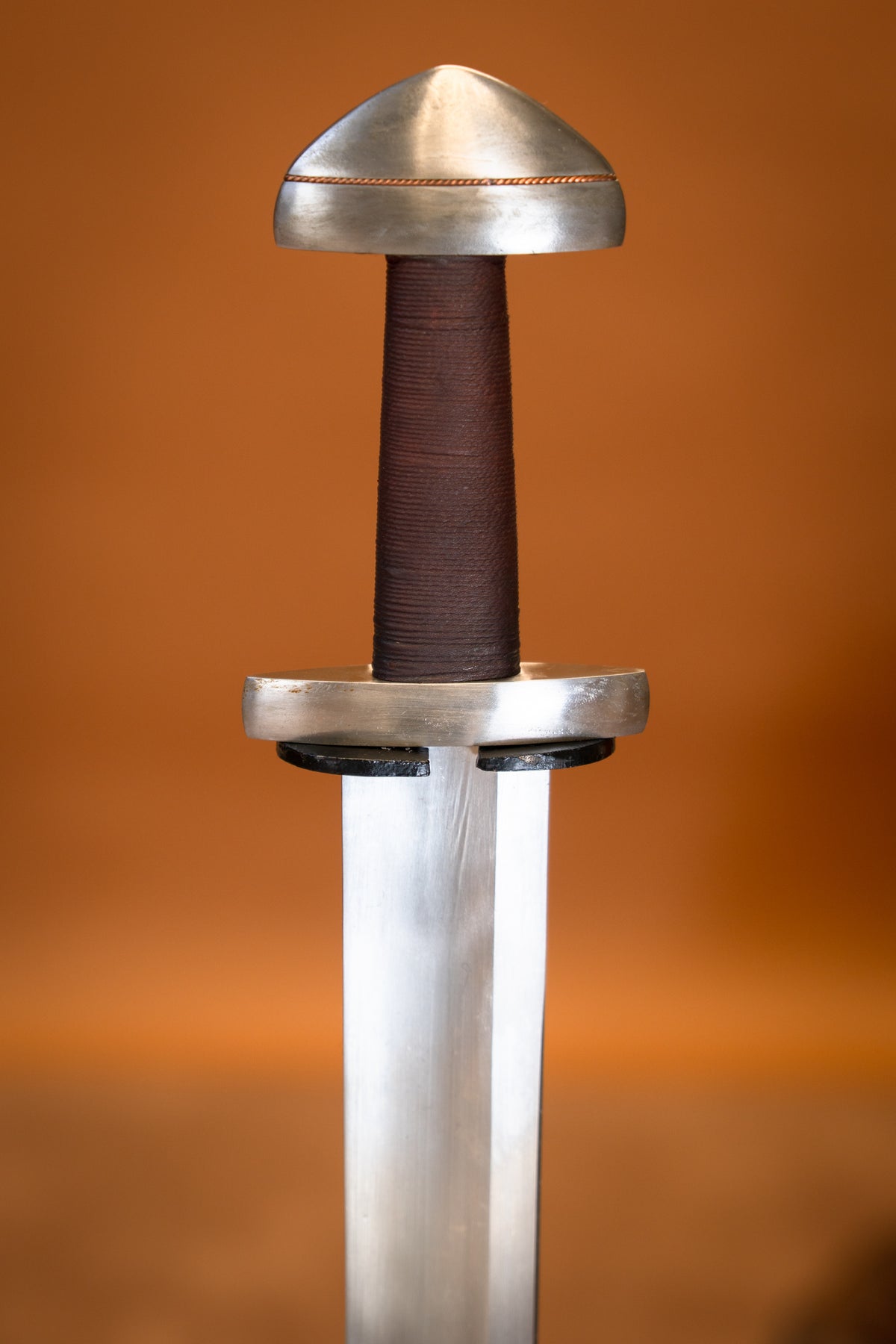 Viking sword type H, single-edged blade, semi-sharp