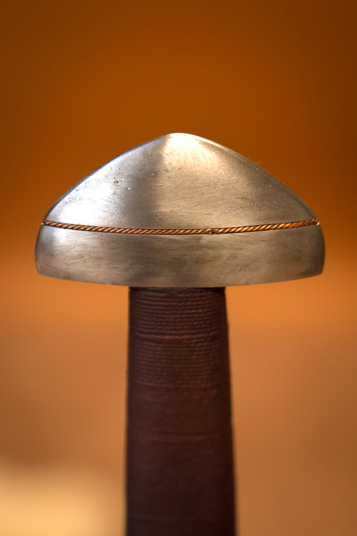 Viking sword type H, single-edged blade, semi-sharp