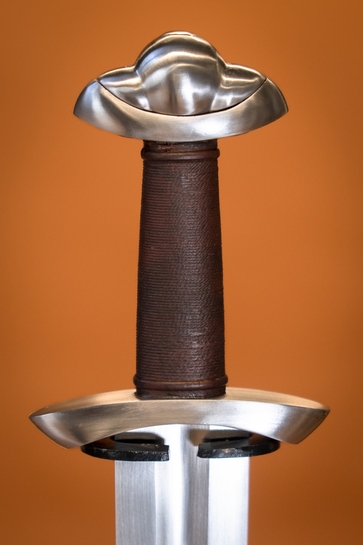 Viking sword Petersen type S, three lobed, semi-sharp