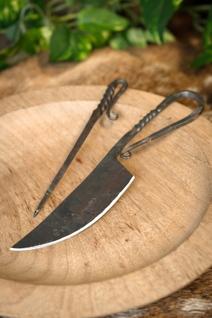 Hand-forged cutlery set Viking