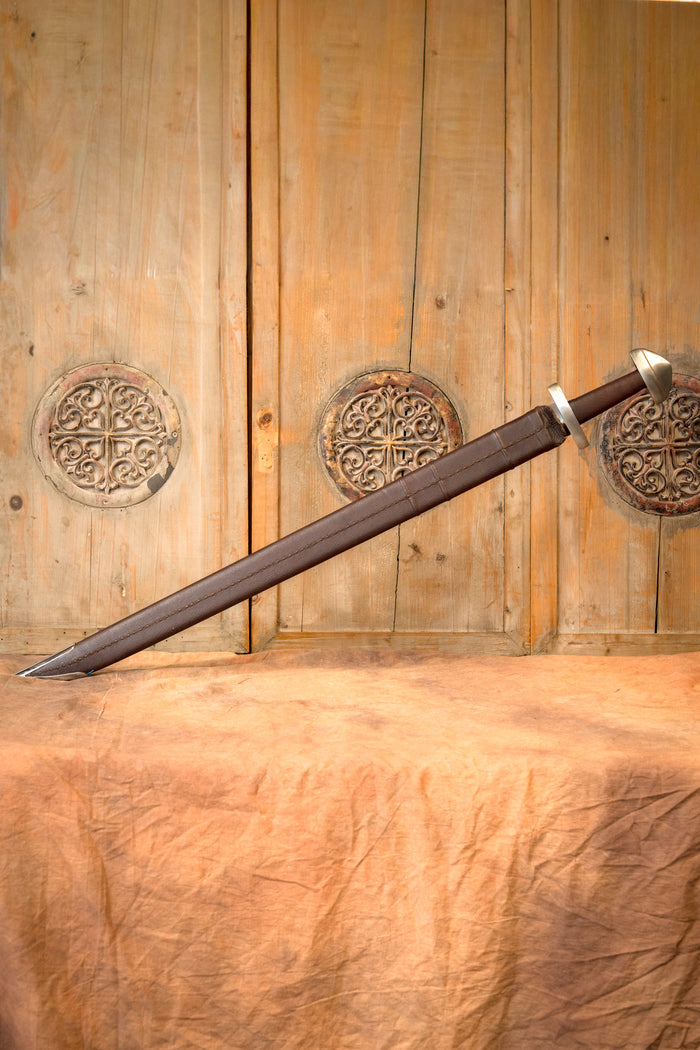Viking sword type H, single-edged blade, semi-sharp
