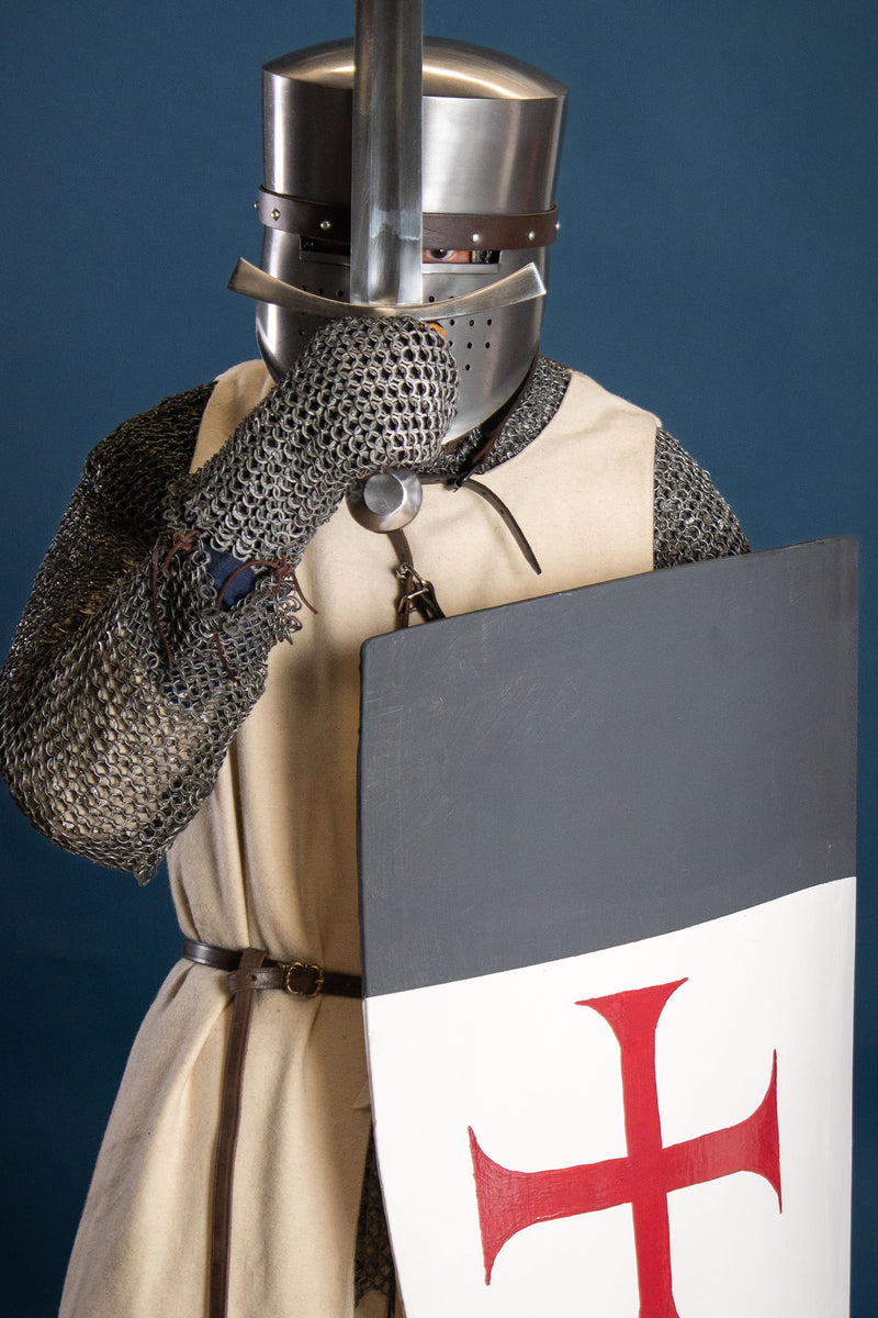 Medieval sword Oakeshott type X, semi-sharp