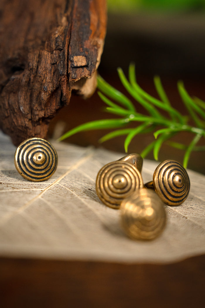 15th century bronze button with grooves, set of 5