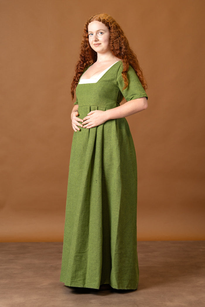 Medieval dress Frideswinde, 14th century, green