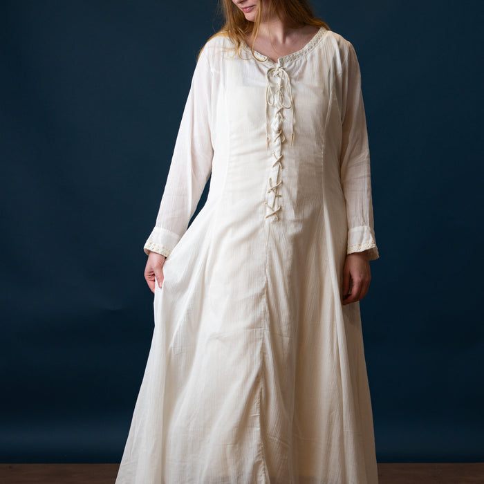 Chemistry Isobel, white
