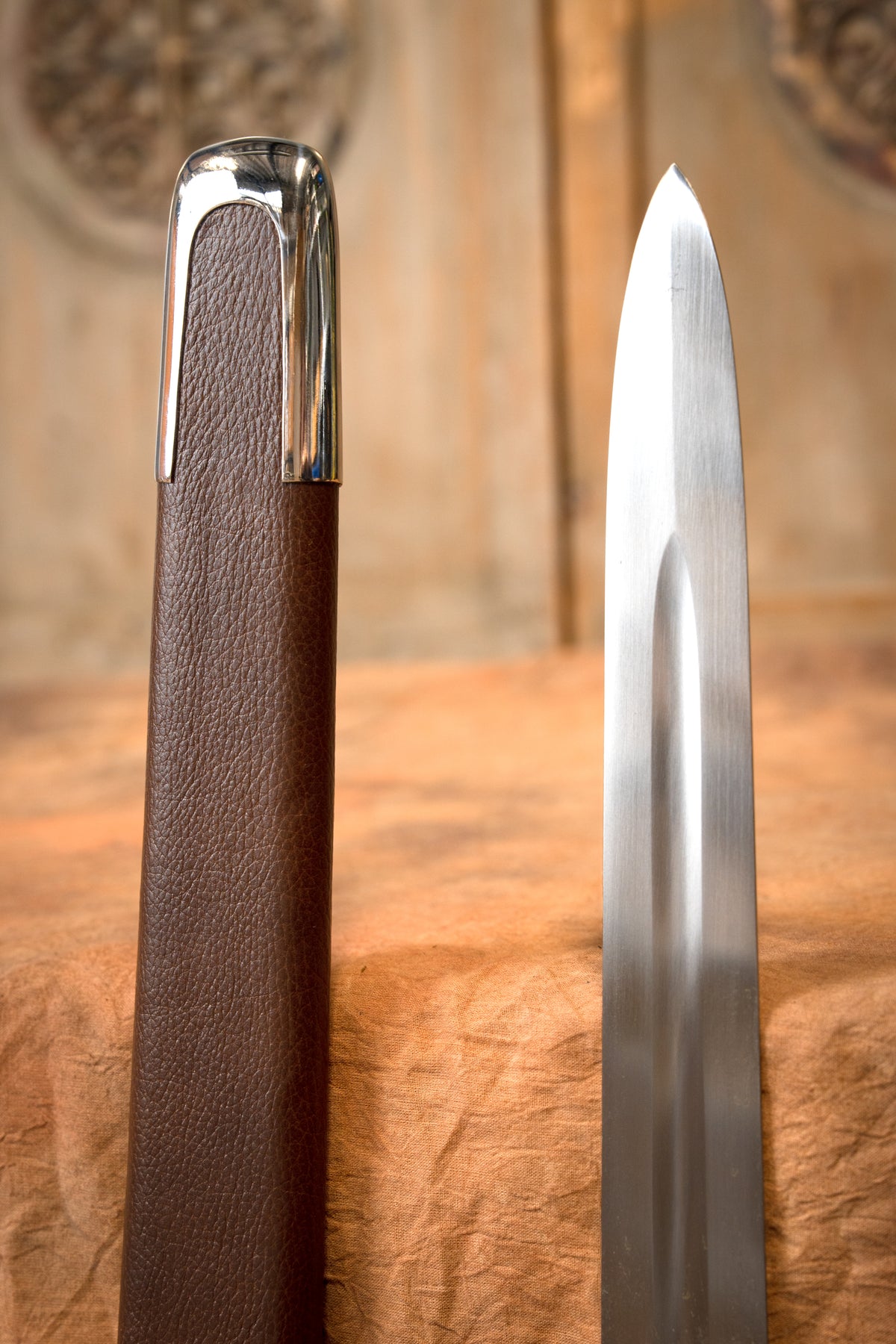 Viking sword Petersen type S, semi-sharp