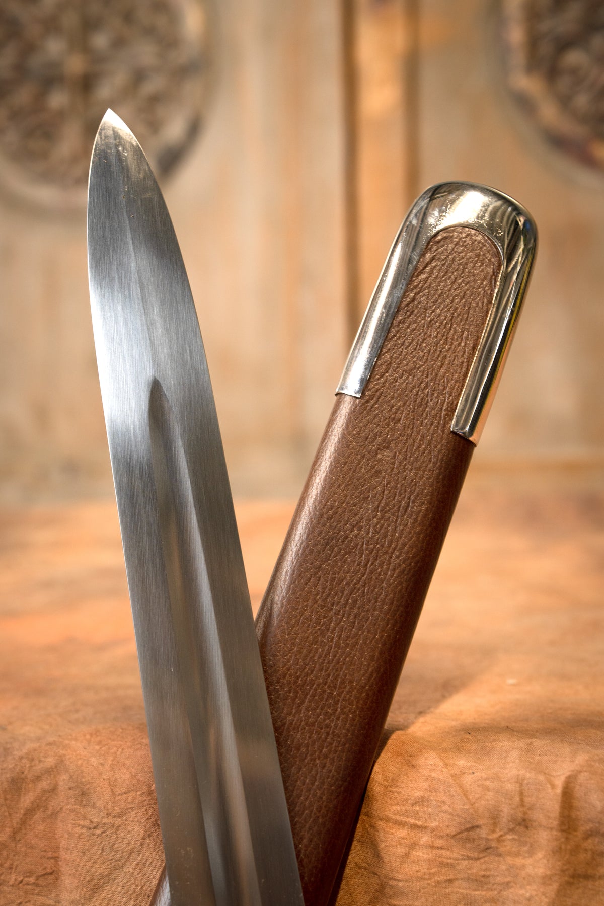 Viking sword type X, semi-sharp