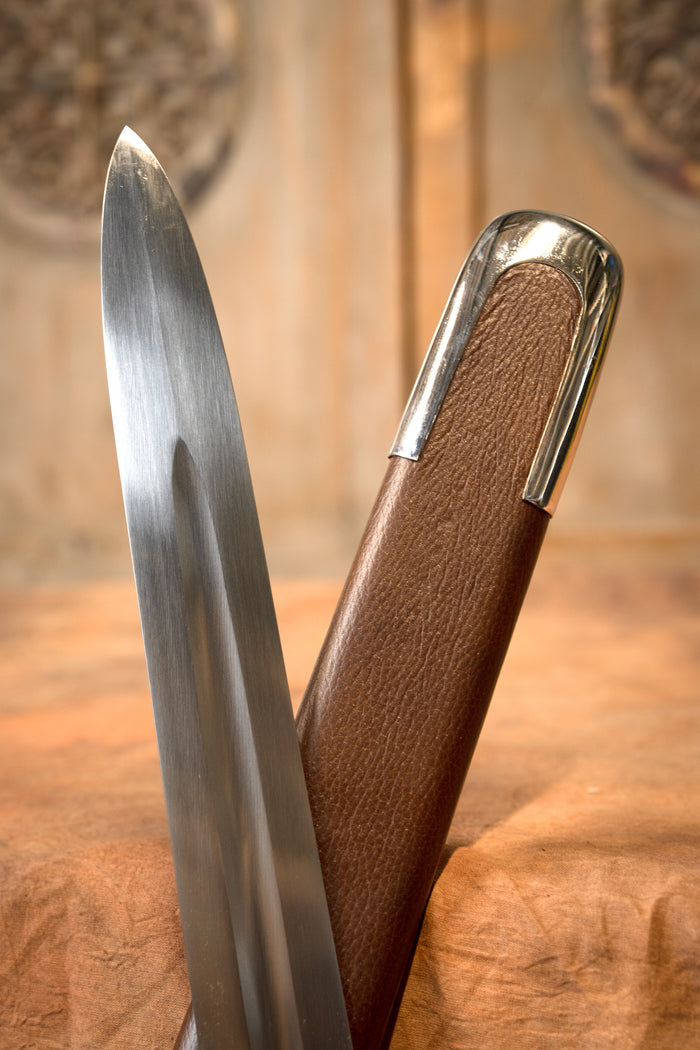 Viking sword type X, semi-sharp