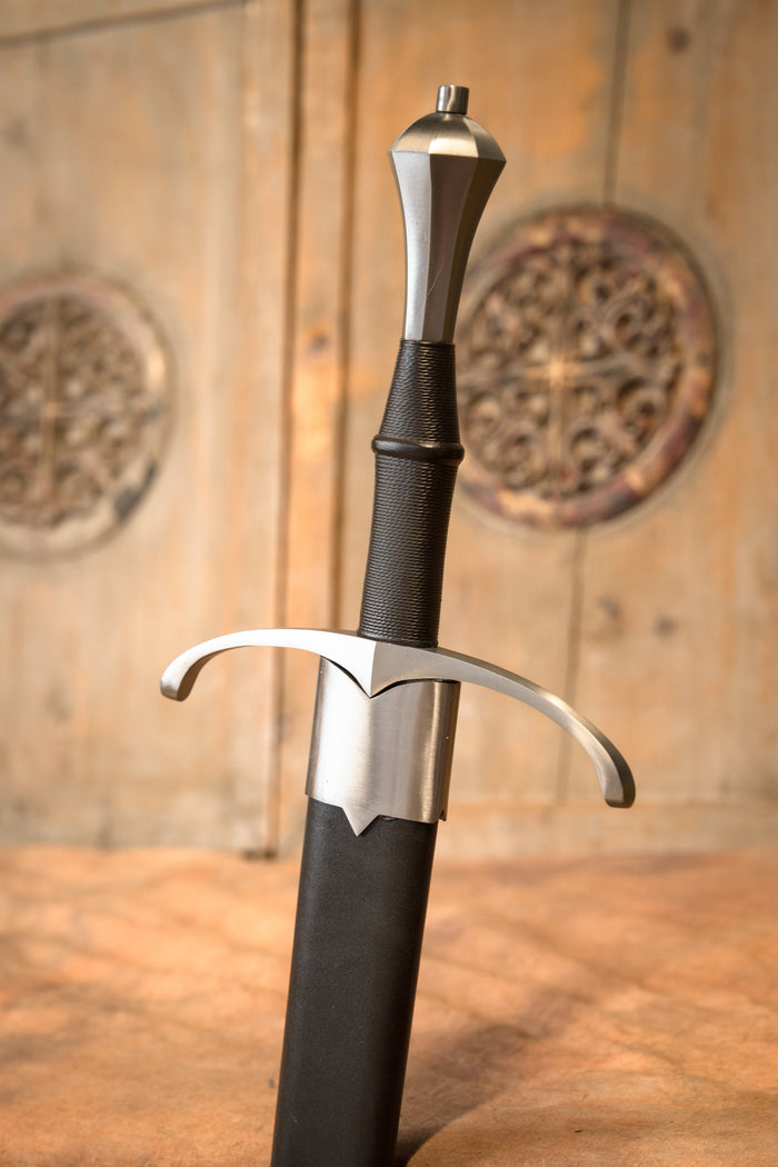 Towton bastard sword, semi-sharp