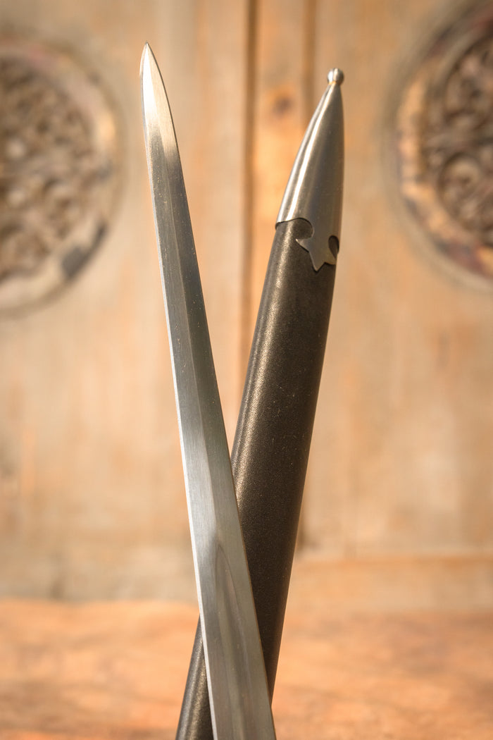 Towton bastard sword, semi-sharp