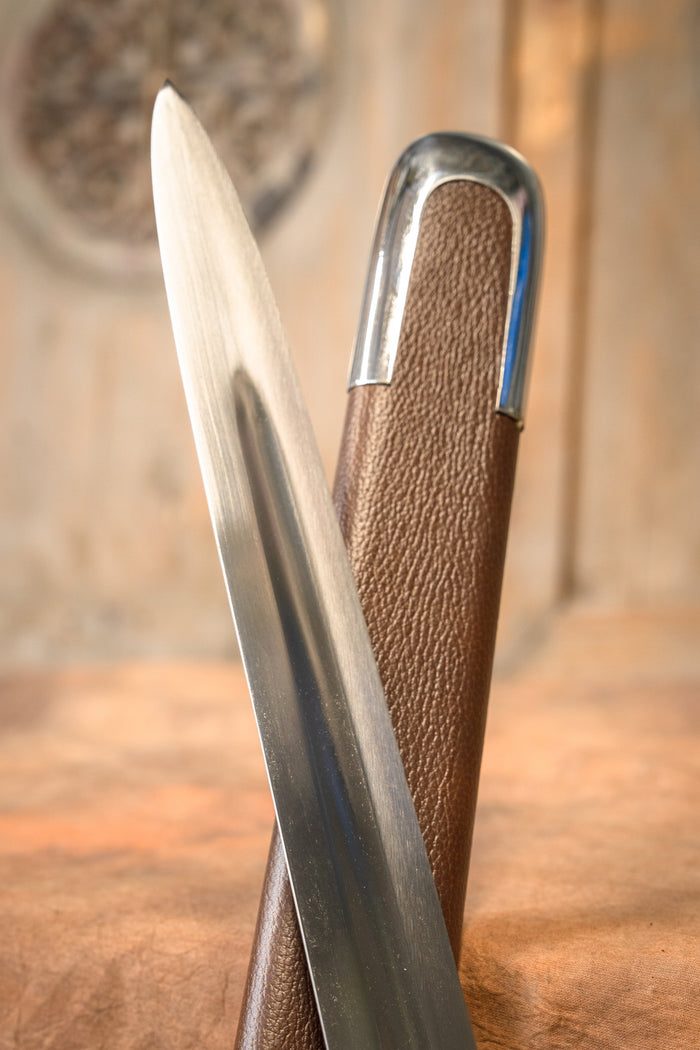 Viking sword type H, semi-sharp