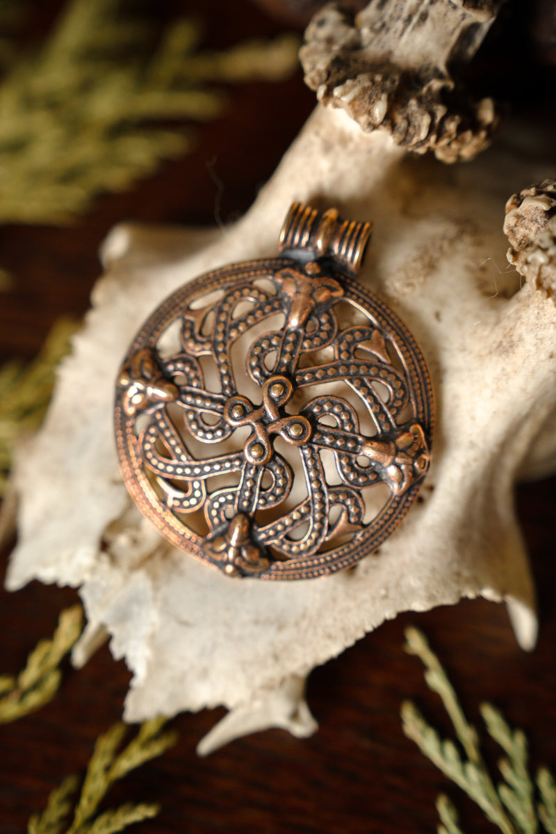 Wikińska ozdoba w stylu Mammen, brąz