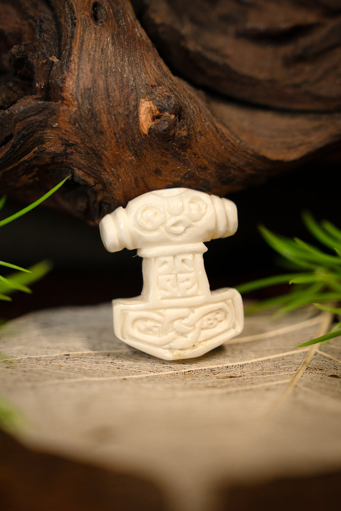Ödeshög Thor's hammer, bone
