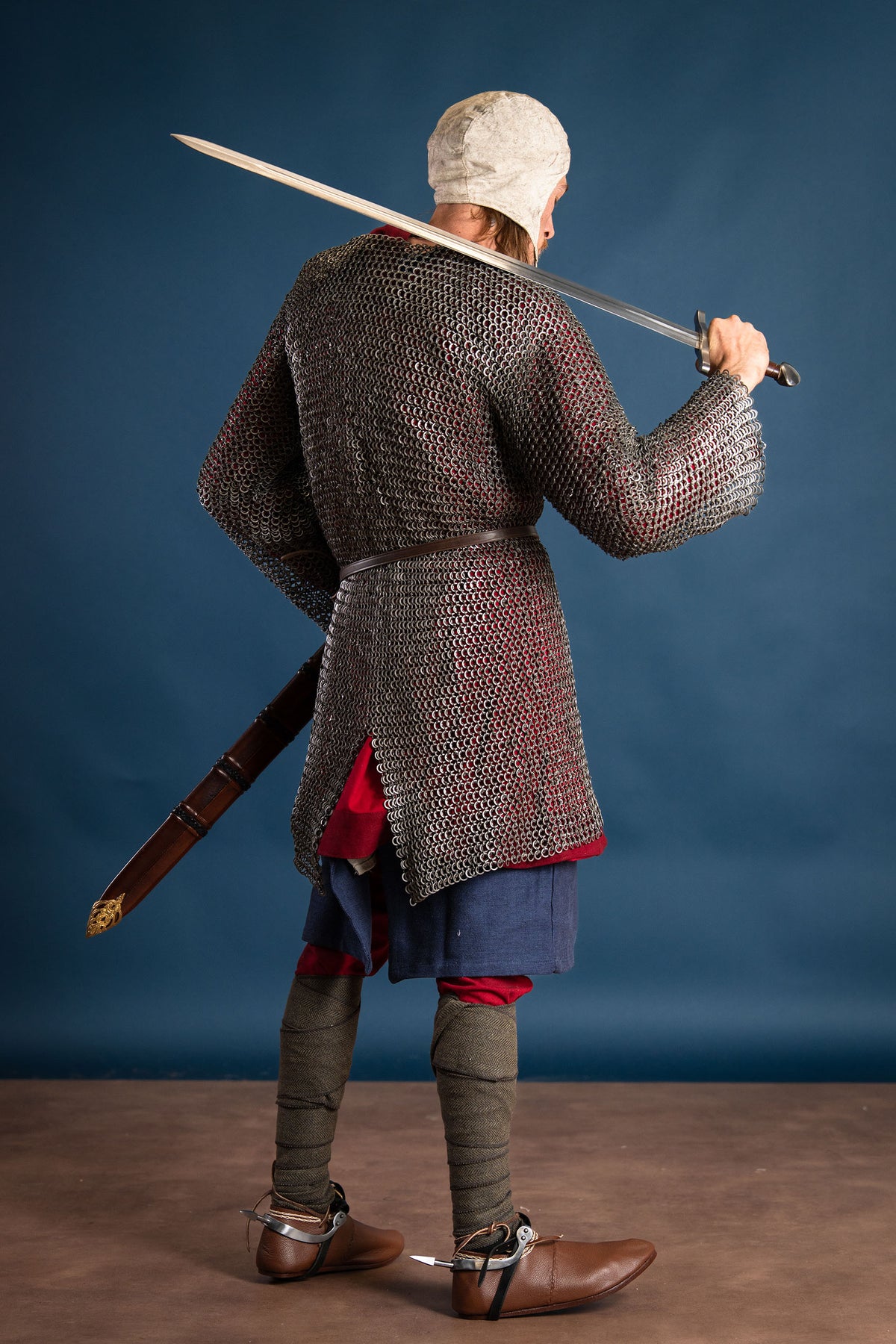Hauberk with split, flat rings, round rivets 9 mm