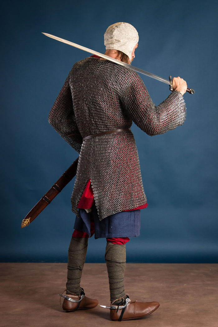 Hauberk with split, flat rings, round rivets 9 mm