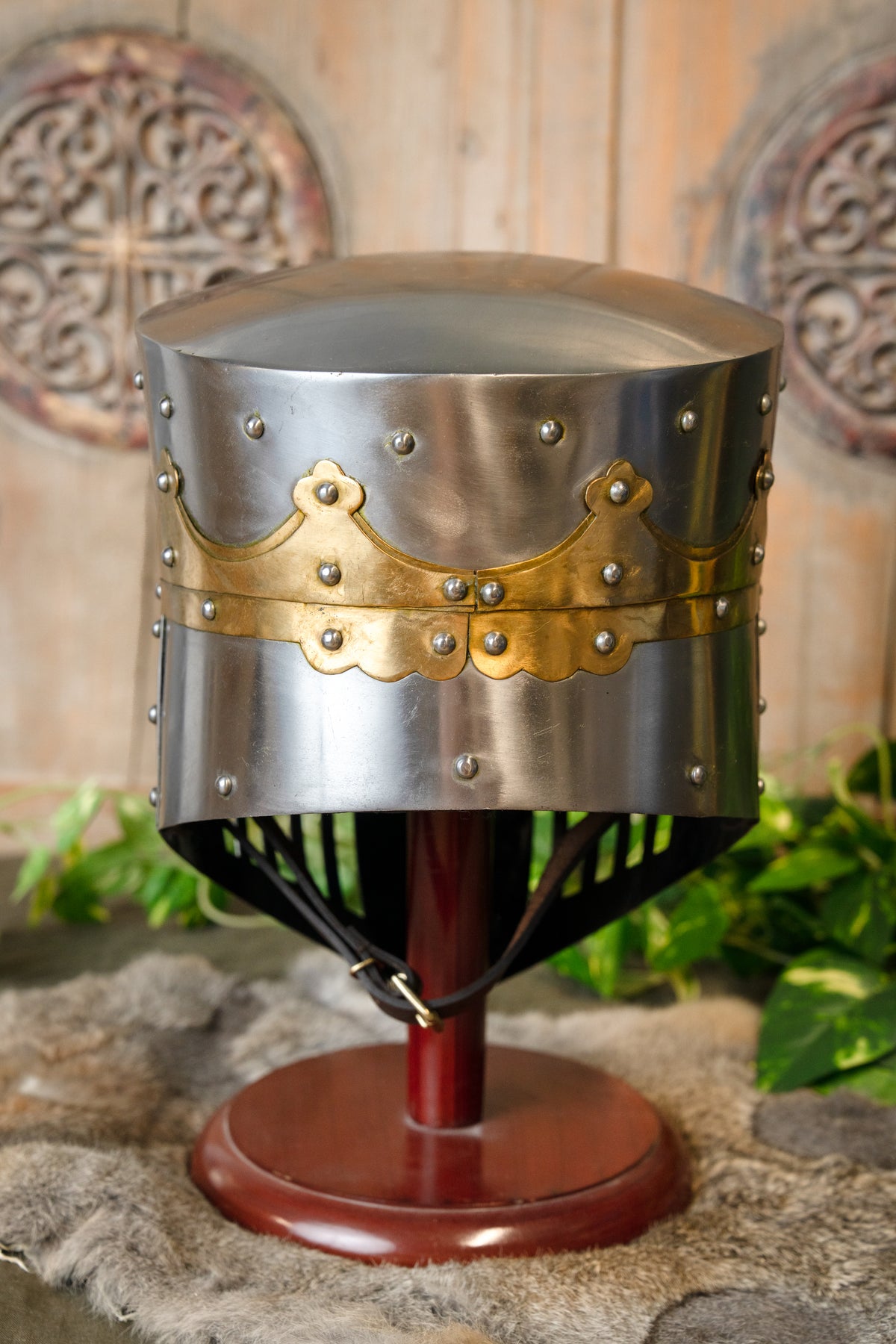 Medieval bucket helmet Westminster Psalter, 1-1.2 mm