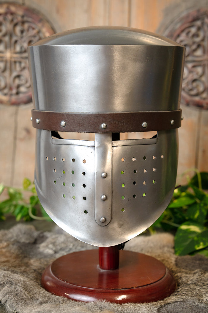 Medieval knight helmet Laurin, 1.3 mm