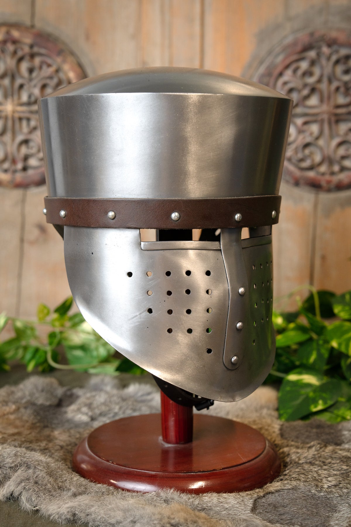 Medieval knight helmet Laurin, 1.3 mm