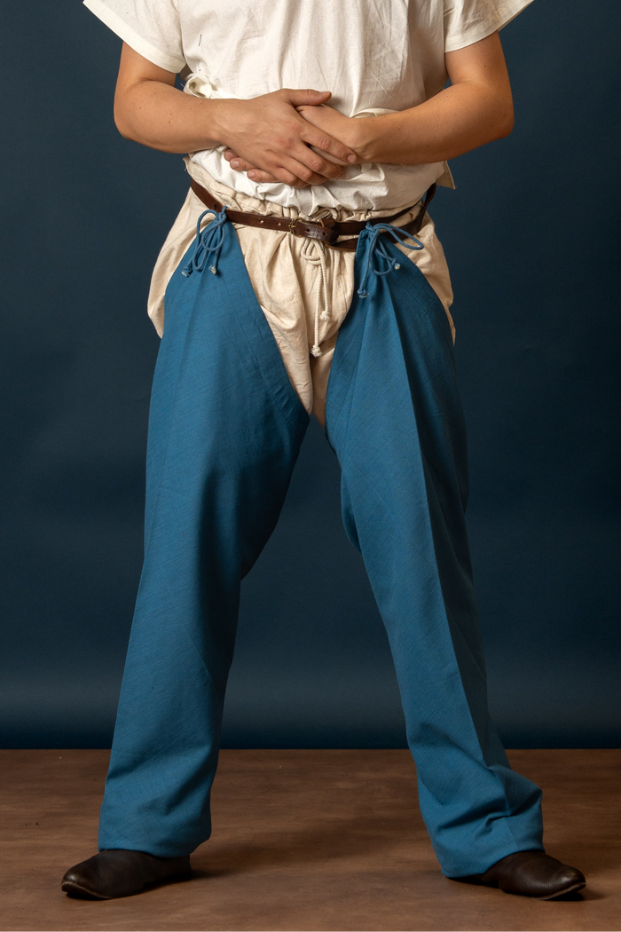 Separate chausse 1200-1300, blue