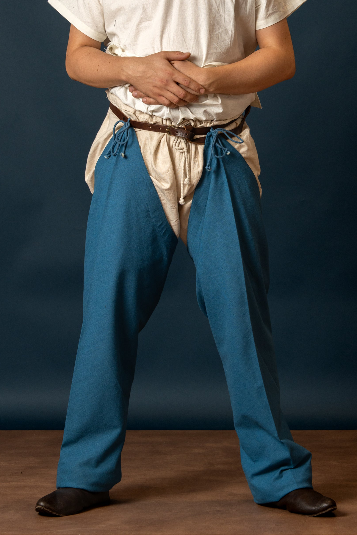 Separate chausse 1200-1300, blue