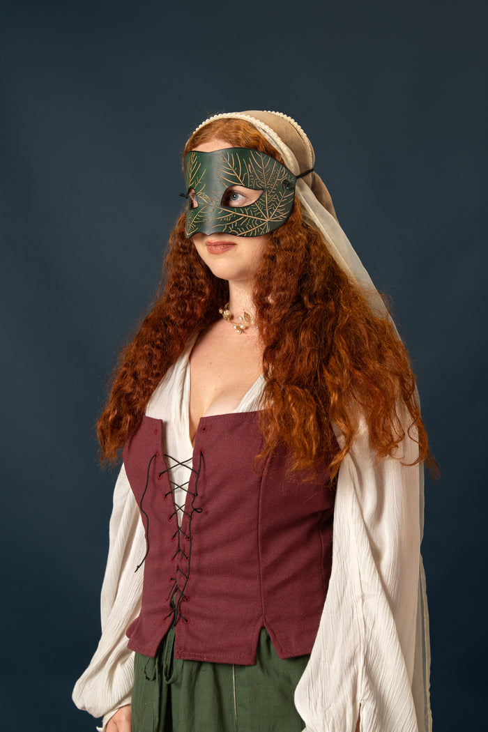 Leather mask Nessa, green
