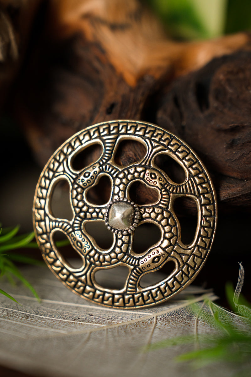 Merovingian zierscheibe sun cross, bronze