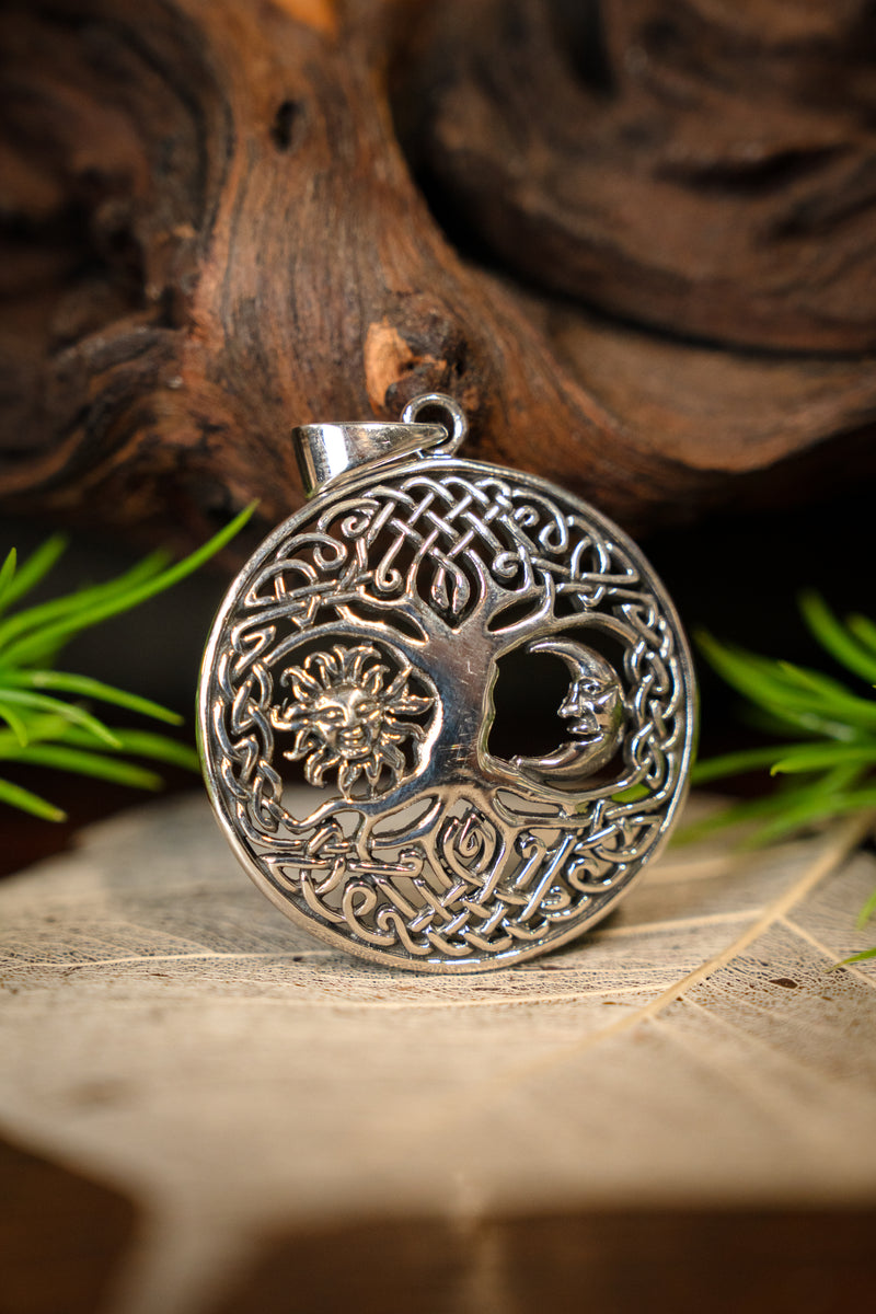 Pendentif arbre de vie avec soleil et lune, bois