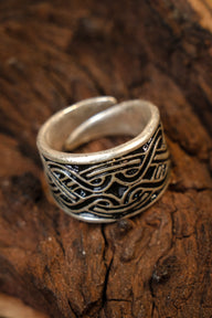 Magyar ring with knot motif, silvered bronze