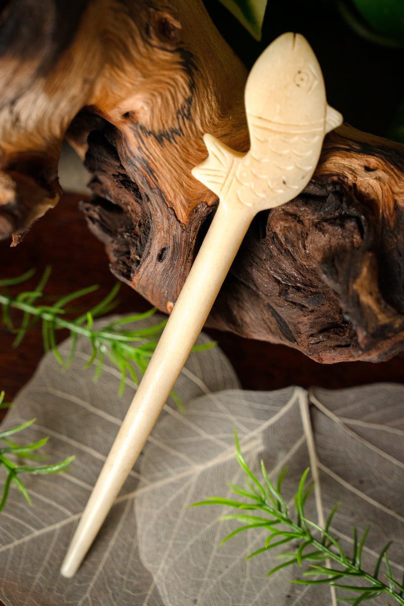 Late Roman hairpin with fish, bone