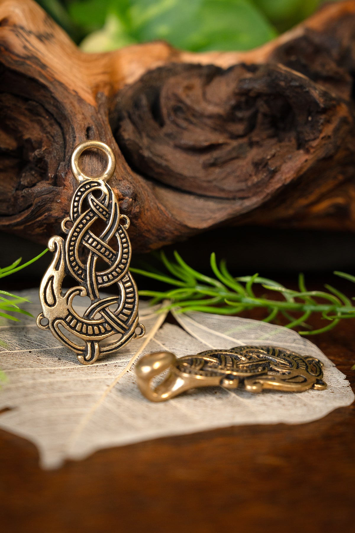Cloak clasp with Midgard Serpent, bronze