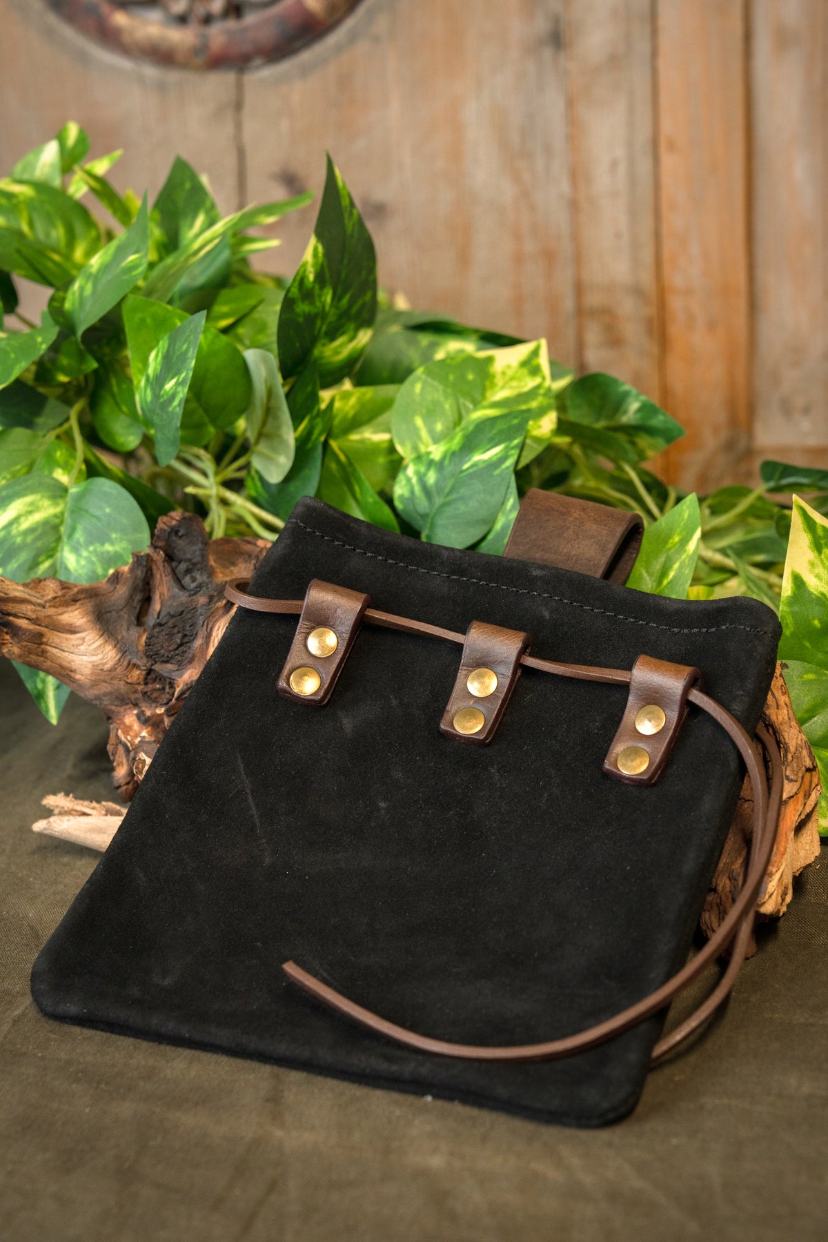 Medieval pouch Amelyn, black