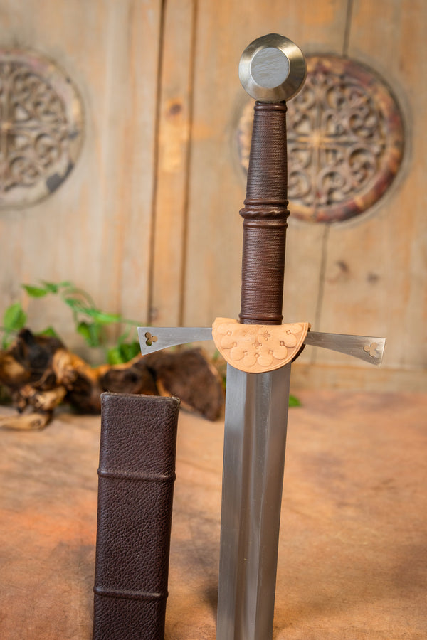 Medieval longsword Oakeshott type XVa, semi-sharp