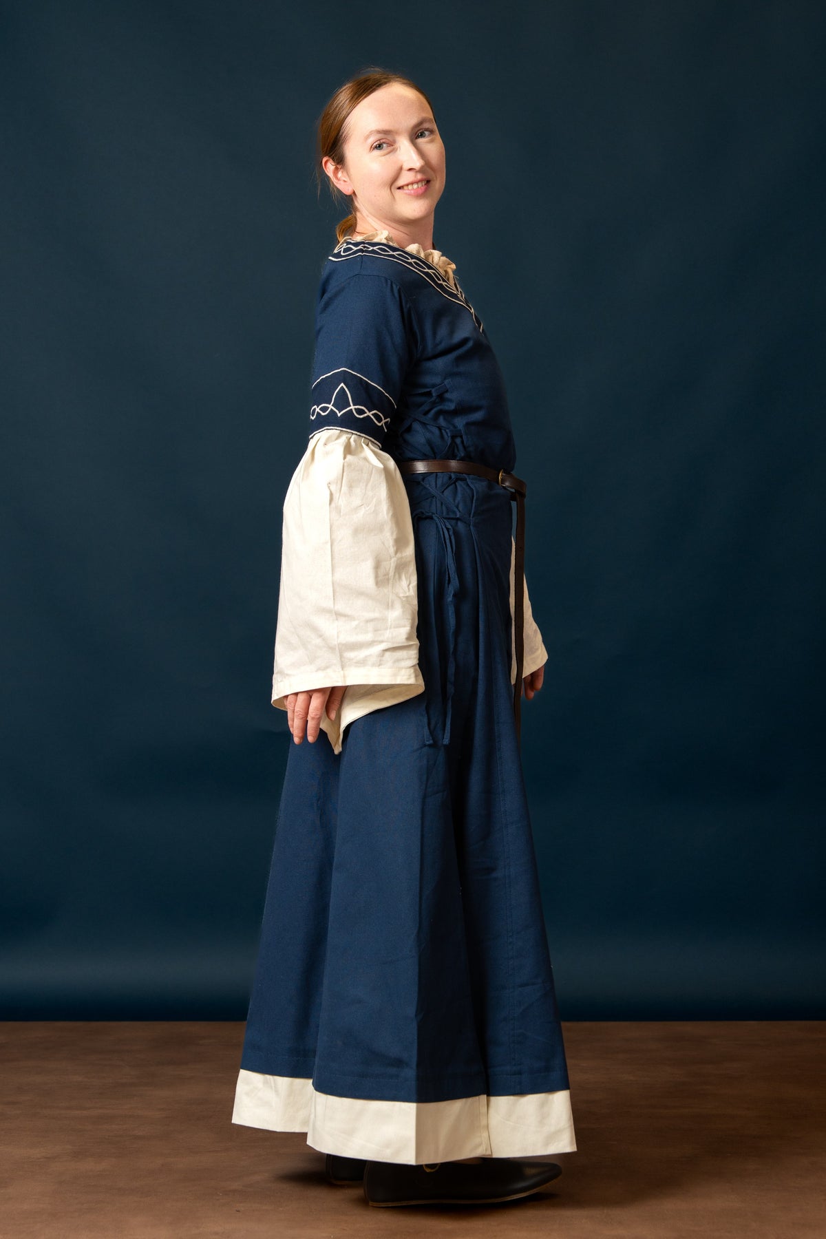 Gothic Bliaut Fiona, blue-natural