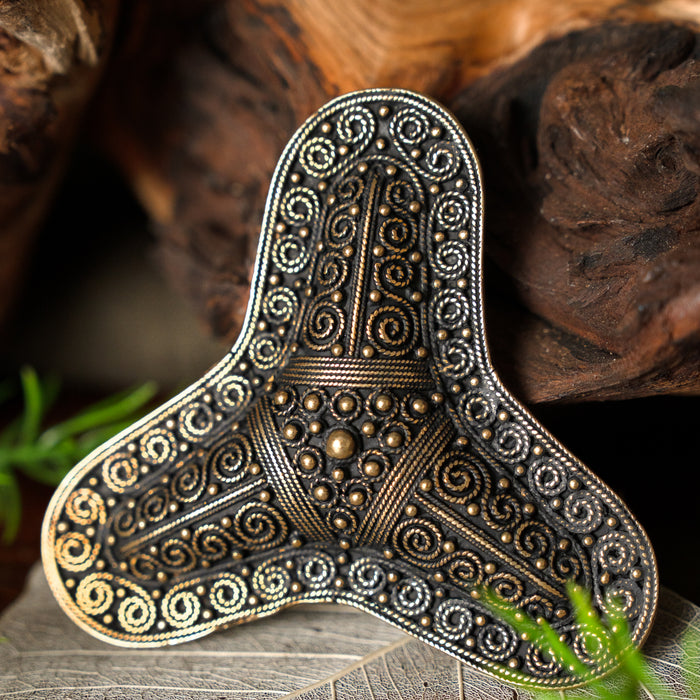 Trefoil fibula Stora Ryk, bronze