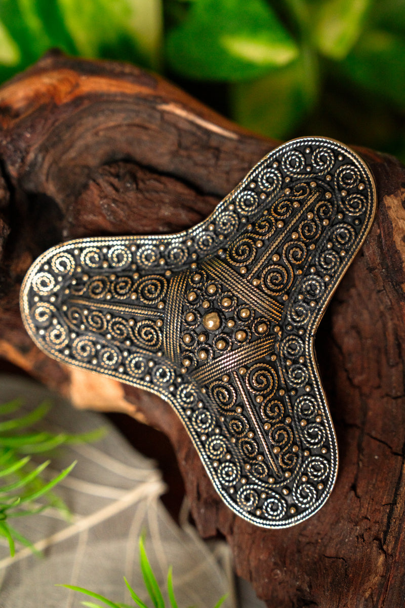 Kløverbladsfibula Stora Ryk, bronze