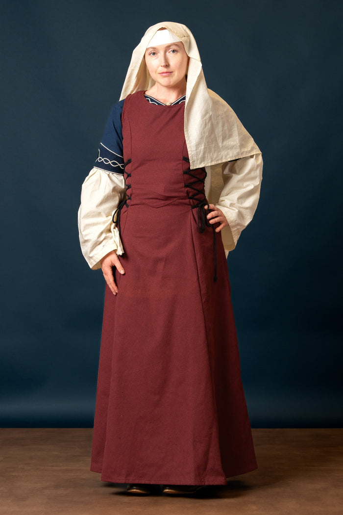 Medieval surcot Uma, red